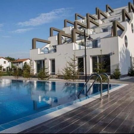 Terrace Apartments Otopeni ! 외부 사진